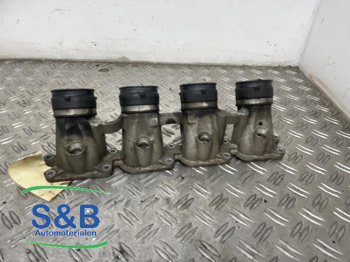 Gebruikte Spruitstuk Inlaat Audi A3 (8L1) 1.8 20V Prijs € 42,00 Margeregeling aangeboden door Schaap & Bron