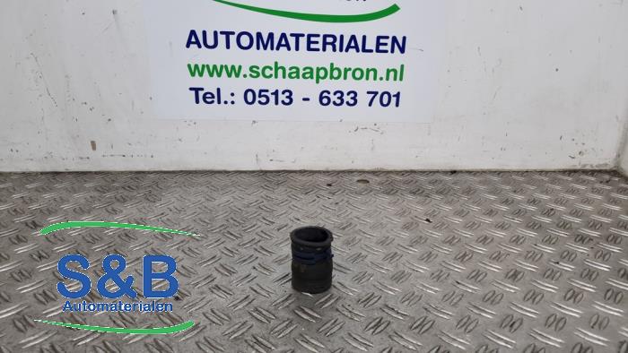 Gebruikte Intercooler Slang Volkswagen Golf III (1H1) 1.9 TDI Prijs € 10,00 Margeregeling aangeboden door Schaap & Bron