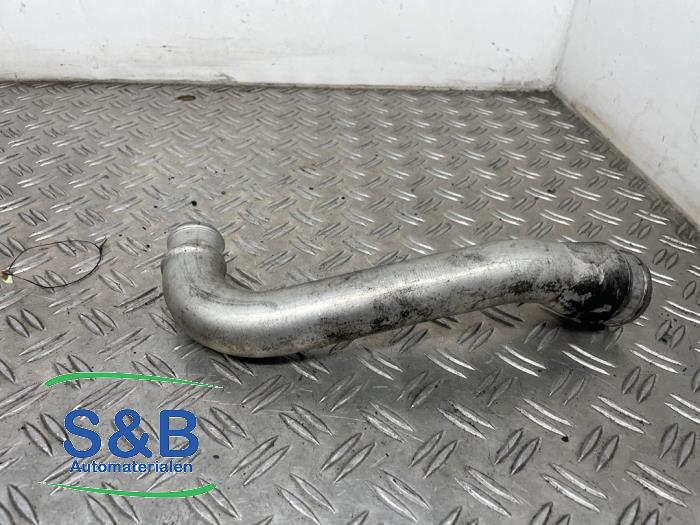 Intercooler Slang van een Volkswagen Caddy II (9K9A) 1.9 TDI 2002