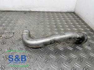 Intercooler Slang van een Volkswagen Caddy II (9K9A) 1.9 TDI 2002