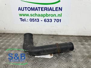Gebruikte Intercooler Slang Volkswagen Caddy II (9K9A) 1.9 TDI Prijs € 20,00 Margeregeling aangeboden door Schaap & Bron
