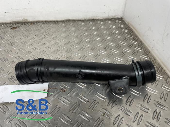 Gebruikte Intercooler Buis Volkswagen LT II 28/35/46 2.5 TDi Prijs € 25,00 Margeregeling aangeboden door Schaap & Bron