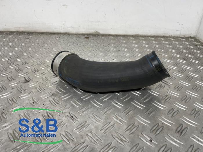 Gebruikte Intercooler Slang Volkswagen Transporter/Caravelle T5 2.5 TDi 4Motion Prijs € 25,00 Margeregeling aangeboden door Schaap & Bron