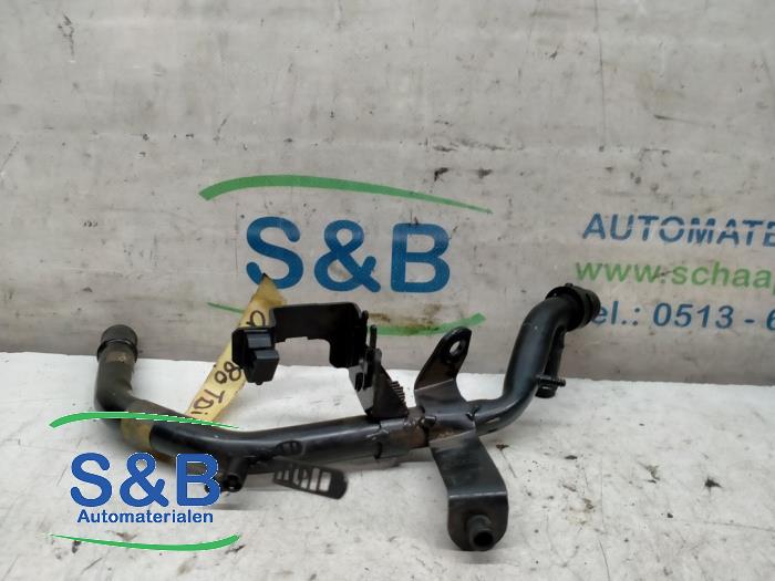 Gebruikte Waterpijp Audi A4 Avant (B5) 1.9 TDI Prijs € 30,00 Margeregeling aangeboden door Schaap & Bron