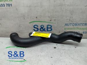 Gebruikte Intercooler Buis Volkswagen Passat (3B2) 1.9 TDi 110 Prijs € 25,00 Margeregeling aangeboden door Schaap & Bron