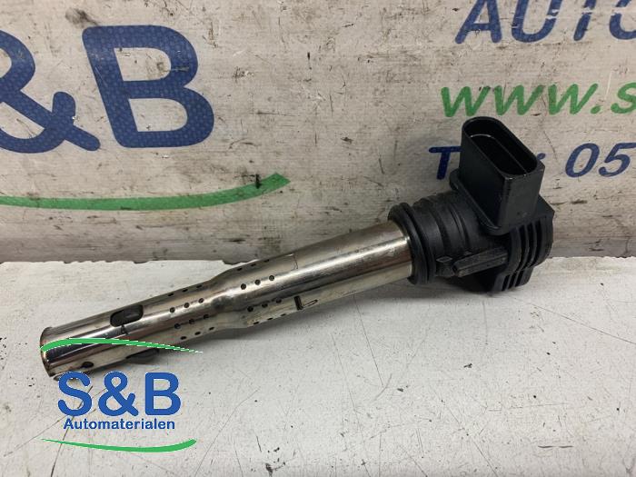 Gebruikte Bobine Volkswagen Golf V (1K1) 2.0 GTI 16V Prijs € 15,00 Margeregeling aangeboden door Schaap & Bron