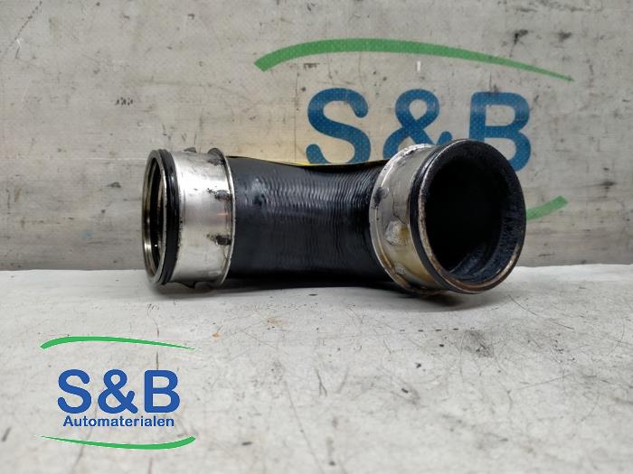 Gebruikte Intercooler Slang Skoda Fabia II (5J) 1.9 TDi Prijs € 15,00 Margeregeling aangeboden door Schaap & Bron