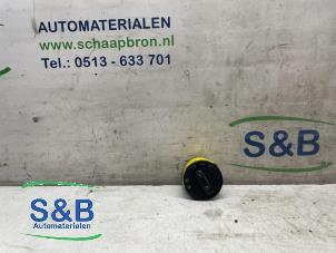 Gebruikte Licht Schakelaar Volkswagen Touran (1T1/T2) 1.4 16V TSI 140 Prijs € 30,00 Margeregeling aangeboden door Schaap & Bron