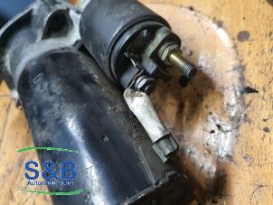 Startmotor van een Volkswagen Passat (3B3) 1.9 TDI 130 2002