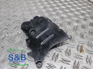 Gebruikte Afdekplaat motor Audi A6 (C5) 2.0 20V Prijs € 15,00 Margeregeling aangeboden door Schaap & Bron