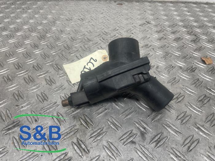Gebruikte Luchtregelklep Volkswagen Polo III (6N1) 1.4i 60 Prijs € 27,00 Margeregeling aangeboden door Schaap & Bron