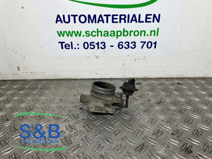 Gebruikte Gasklephuis Volkswagen Polo Variant (6KV5) 1.8 90 Prijs € 30,00 Margeregeling aangeboden door Schaap & Bron