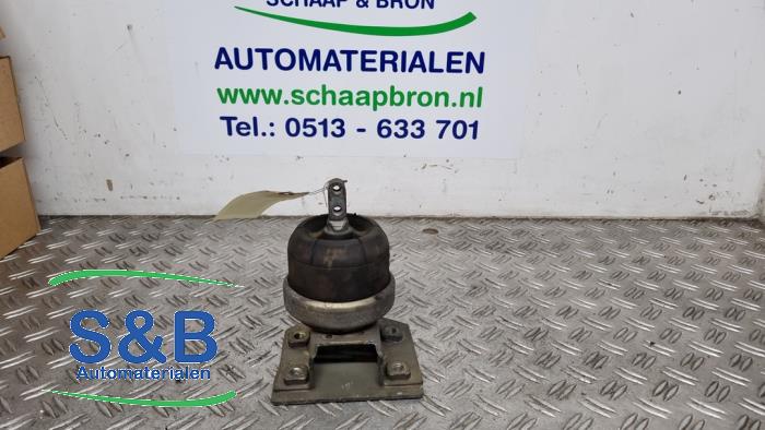Gebruikte Motorsteun Volkswagen Sharan (7M8/M9/M6) 1.9 TDI 110 Prijs € 50,00 Margeregeling aangeboden door Schaap & Bron