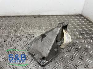 Gebruikte Motorsteun Skoda Superb (3U4) 2.5 TDI V6 24V Prijs € 45,00 Margeregeling aangeboden door Schaap & Bron