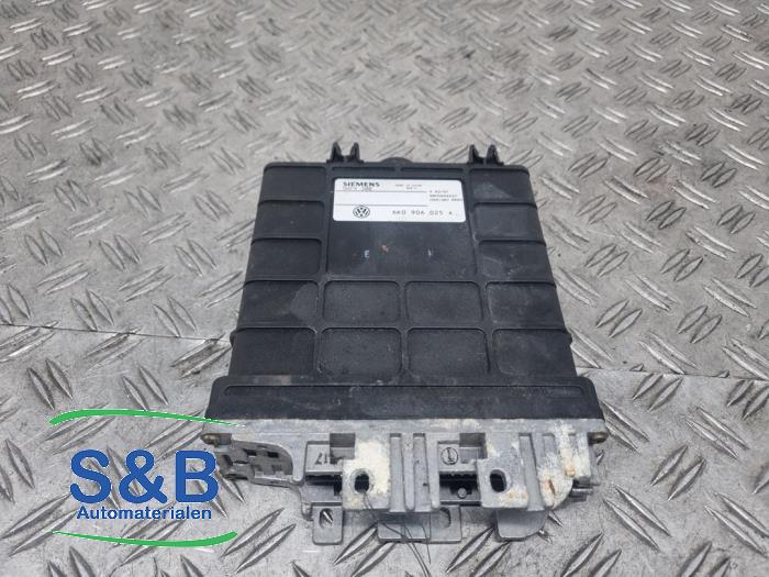 Gebruikte Computer Motormanagement Seat Cordoba (6C2/6K2) 1.6i SX Prijs € 150,00 Margeregeling aangeboden door Schaap & Bron