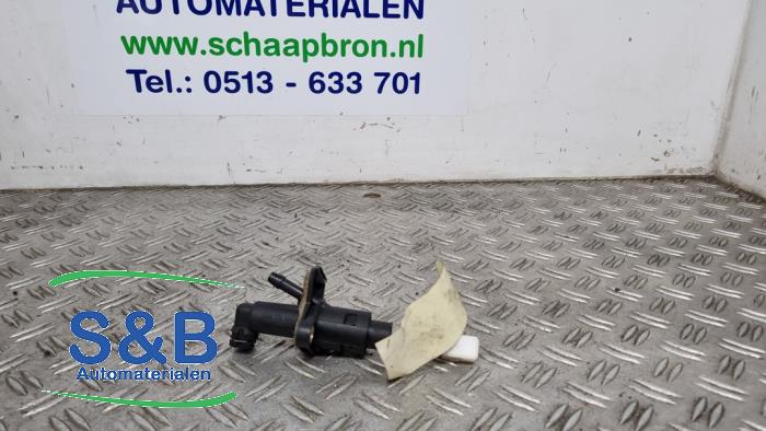 Gebruikte Koppeling Hoofd Cilinder Volkswagen Polo IV (9N1/2/3) 1.2 12V Prijs € 14,99 Margeregeling aangeboden door Schaap & Bron