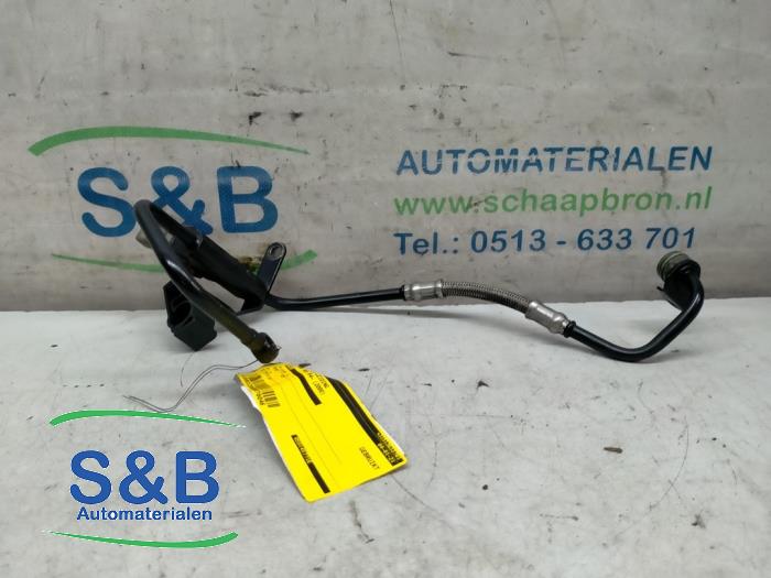 Gebruikte Oliedruk Leiding Audi A8 (D2) 2.5 TDI V6 24V Prijs € 32,00 Margeregeling aangeboden door Schaap & Bron