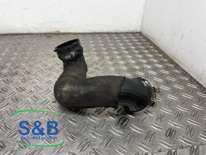 Gebruikte Intercooler Slang Audi A6 (C6) 2.7 TDI V6 24V Prijs € 20,00 Margeregeling aangeboden door Schaap & Bron