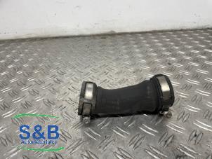Gebruikte Intercooler Slang Audi A6 (C6) 2.7 TDI V6 24V Quattro Prijs € 20,00 Margeregeling aangeboden door Schaap & Bron