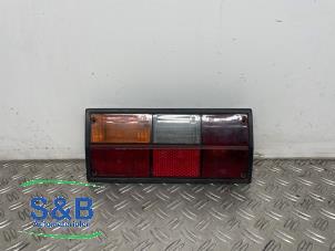 Gebruikte Achterlicht links Volkswagen Transporter T3 1.6 D Prijs € 125,00 Margeregeling aangeboden door Schaap & Bron