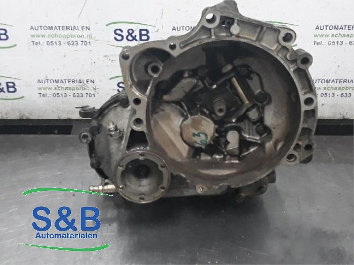 Gebruikte Versnellingsbak Volkswagen Polo II (86) 1.4 D CL Prijs € 150,00 Margeregeling aangeboden door Schaap & Bron