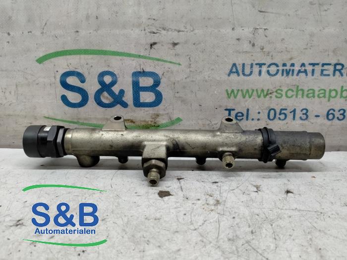 Gebruikte Brandstofverdeler Audi A8 (D3) 3.0 TDI V6 24V Quattro Prijs € 125,00 Margeregeling aangeboden door Schaap & Bron
