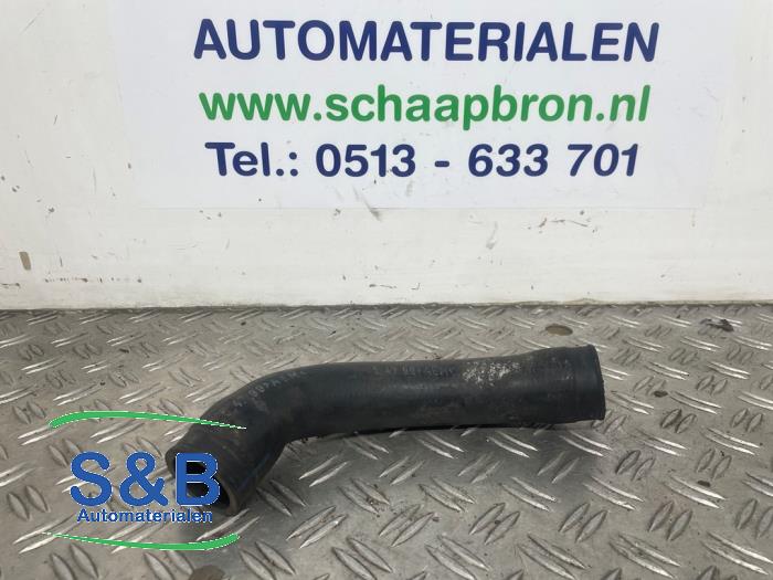 Używane Intercooler Slang Volkswagen Lupo (6X1) 1.4 TDI 75 Cena € 15,00 Procedura marży oferowane przez Schaap & Bron