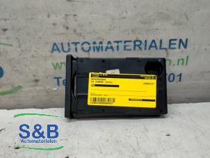 Gebruikte Bekerhouder Volkswagen Sharan (7M8/M9/M6) 1.9 TDI 115 4Motion Prijs € 18,00 Margeregeling aangeboden door Schaap & Bron