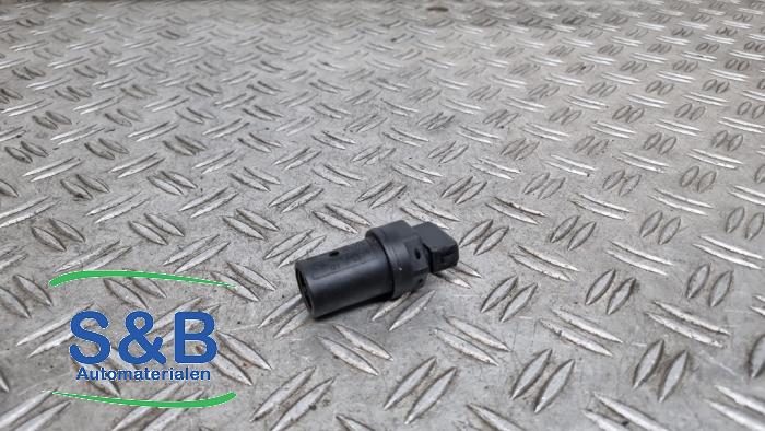 Gebruikte Snelheid Sensor Volkswagen Golf III (1H1) 1.8 CL,GL Prijs € 15,00 Margeregeling aangeboden door Schaap & Bron