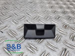 Gebruikte Lichtsensor Volkswagen Golf V (1K1) 2.0 TDI 16V 4Motion Prijs € 9,99 Margeregeling aangeboden door Schaap & Bron