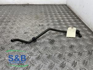 Gebruikte Oliedruk Leiding Volkswagen Passat Variant (3B6) 2.5 TDI 180 V6 24V 4Motion Prijs € 25,00 Margeregeling aangeboden door Schaap & Bron