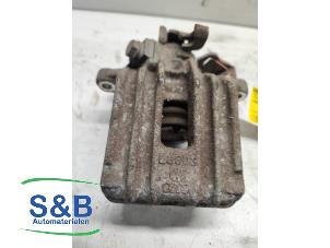 Gebruikte Remklauw (Tang) links-achter Volkswagen Polo V (6R) 1.2 TSI Prijs € 30,00 Margeregeling aangeboden door Schaap & Bron