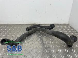 Gebruikte Radiateurslang Volkswagen Touran (1T1/T2) 1.6 FSI 16V Prijs € 30,00 Margeregeling aangeboden door Schaap & Bron