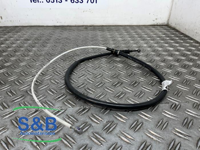 Gebruikte Handrem Kabel Volkswagen Golf V (1K1) 1.6 Prijs € 10,00 Margeregeling aangeboden door Schaap & Bron