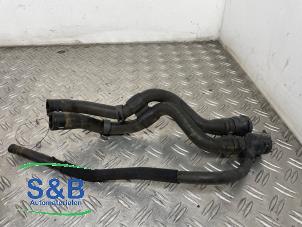 Gebruikte Radiateurslang Volkswagen Golf VI Variant (AJ5/1KA) 1.2 TSI Prijs € 20,00 Margeregeling aangeboden door Schaap & Bron