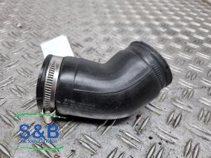 Intercooler Slang van een Volkswagen Scirocco (137/13AD) 2.0 TSI 16V 2008