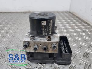 Gebruikte ABS Pomp Volkswagen Caddy III (2KA,2KH,2CA,2CH) 1.6 TDI 16V Prijs € 250,00 Margeregeling aangeboden door Schaap & Bron