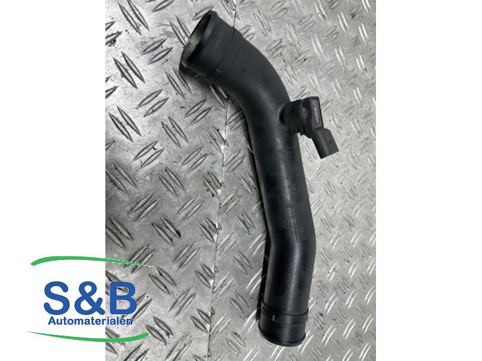 Gebruikte Intercooler Buis Volkswagen Polo IV (9N1/2/3) 1.9 TDI 100 Prijs € 19,99 Margeregeling aangeboden door Schaap & Bron