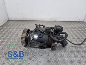 Gebruikte Brandstofpomp Mechanisch Volkswagen Polo III (6N1) 1.9 D Prijs € 125,00 Margeregeling aangeboden door Schaap & Bron