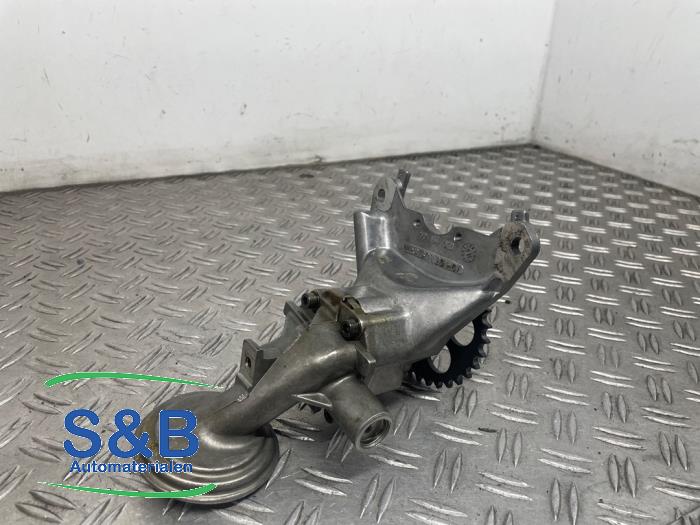 Gebruikte Oliepomp Volkswagen Vento (1H2) 1.4 Prijs € 60,00 Margeregeling aangeboden door Schaap & Bron