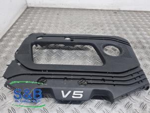 Gebruikte Afdekplaat motor Volkswagen Golf IV (1J1) 2.3 V5 GTI 20V Prijs € 25,00 Margeregeling aangeboden door Schaap & Bron