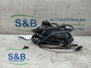 Gebruikte Bedrading Compleet Elektrisch Volkswagen Golf III Cabrio Restyling (1E7) 1.6 Prijs € 36,00 Margeregeling aangeboden door Schaap & Bron