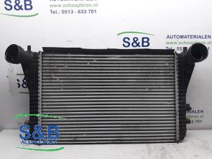 Gebruikte Intercooler Volkswagen Passat (3C2) 1.8 TSI 16V Prijs € 49,99 Margeregeling aangeboden door Schaap & Bron