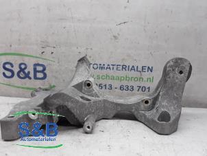 Gebruikte Dynamosteun onder Audi TT (8J3) 3.2 V6 24V Quattro Prijs € 50,00 Margeregeling aangeboden door Schaap & Bron
