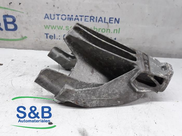 Gebruikte Motorrubber Audi A4 (B8) 1.8 TFSI 16V Prijs € 33,00 Margeregeling aangeboden door Schaap & Bron