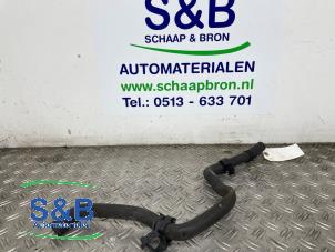 Gebruikte Radiateurslang Volkswagen Golf V (1K1) 2.0 TFSI GTI 16V Prijs € 20,00 Margeregeling aangeboden door Schaap & Bron