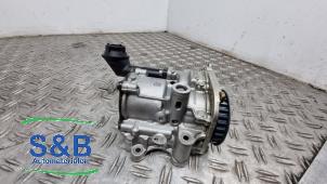 Gebruikte Oliepomp Skoda Octavia (5EAA) Prijs € 100,00 Margeregeling aangeboden door Schaap & Bron
