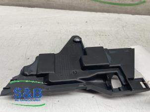 Gebruikte Distributiedeksel Volkswagen Golf VII (AUA) 2.0 TDI 16V Prijs € 5,00 Margeregeling aangeboden door Schaap & Bron