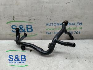 Gebruikte Waterpijp Volkswagen Polo IV (9N1/2/3) 1.4 TDI 70 Prijs € 23,00 Margeregeling aangeboden door Schaap & Bron