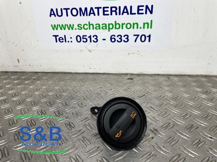 Gebruikte Oliedop Volkswagen Touareg (7LA/7L6) 3.0 TDI V6 24V Prijs € 15,00 Margeregeling aangeboden door Schaap & Bron